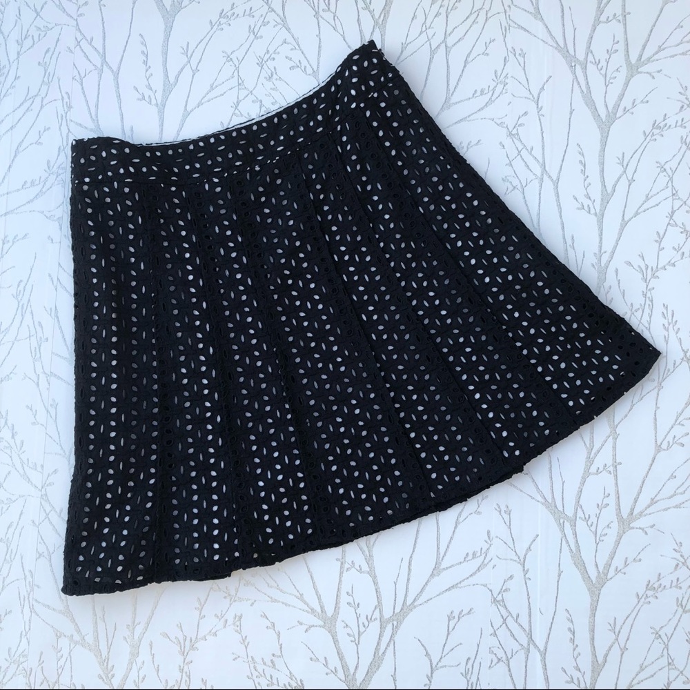 Ann Taylor Petite Skirt Size 6P Black Eyelet Midi Skirt A Line